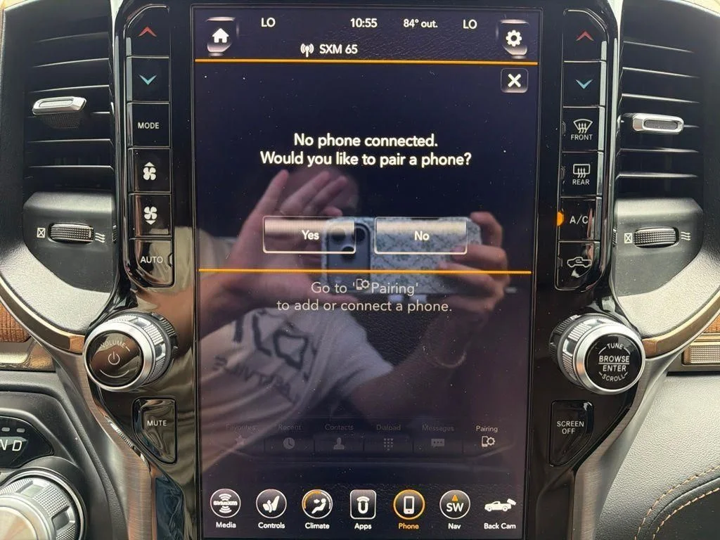 Used 2019 White Ram Laramie Longhorn image 38