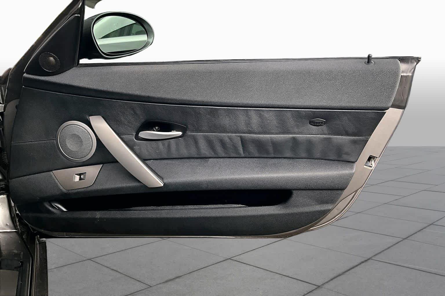 Used 2003 Sterling Gray Metallic BMW 3.0i image 19