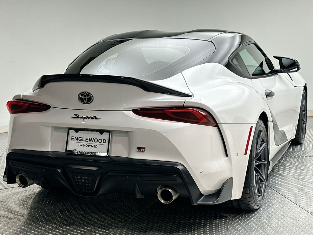 Used 2024 Absolute Zero Toyota 3.0 Premium image 3