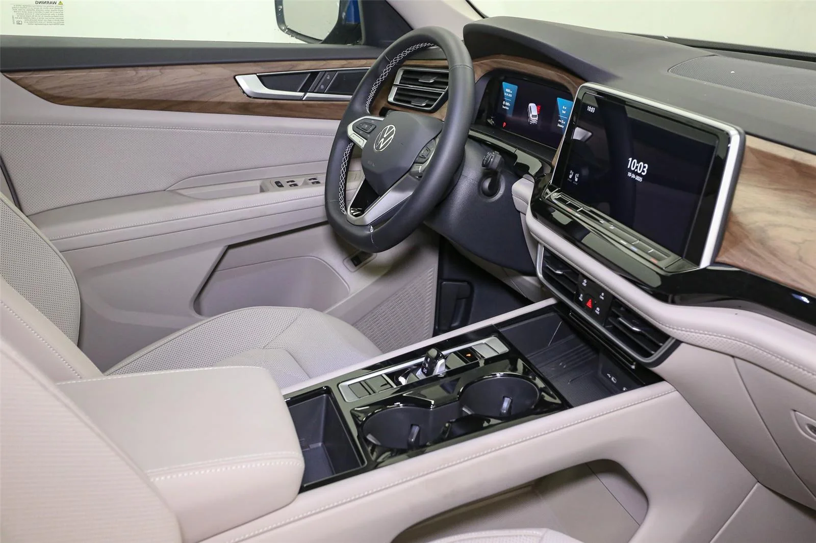 2026 Volkswagen Atlas SE w/Tech - Photo 14
