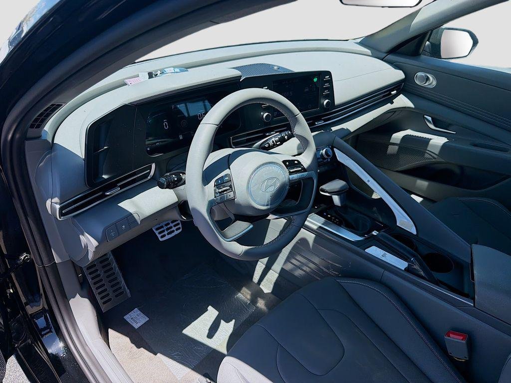 New 2026 Abyss Black Hyundai SEL Sport image 7