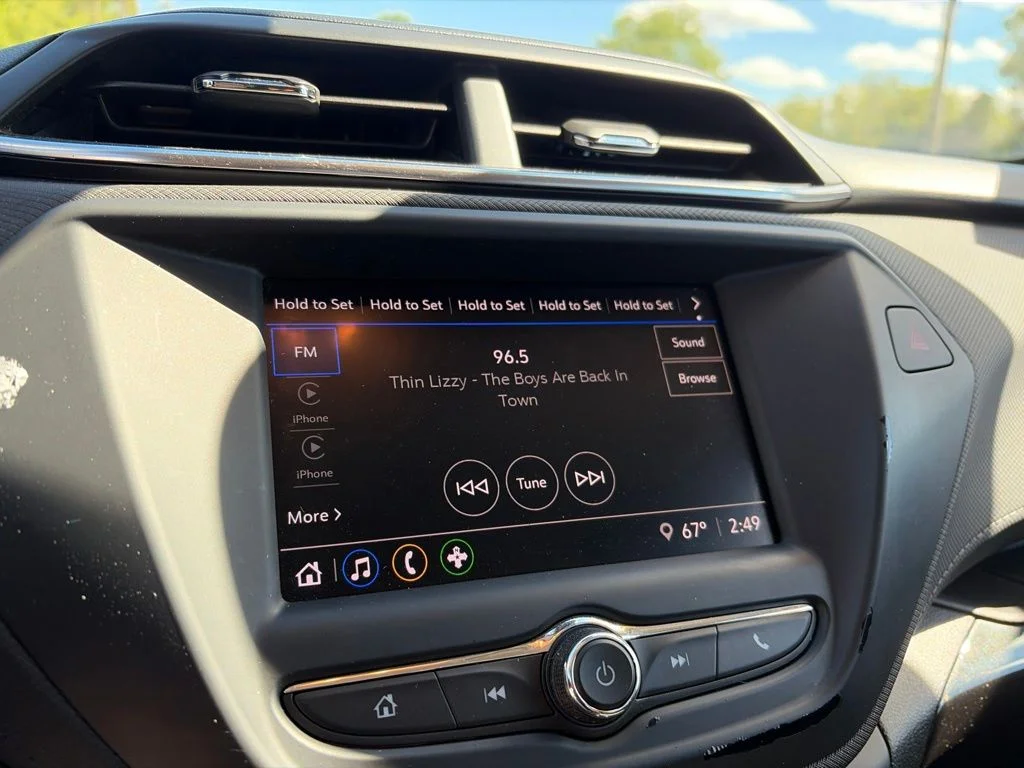 Used 2022 Gray Chevrolet LT image 30