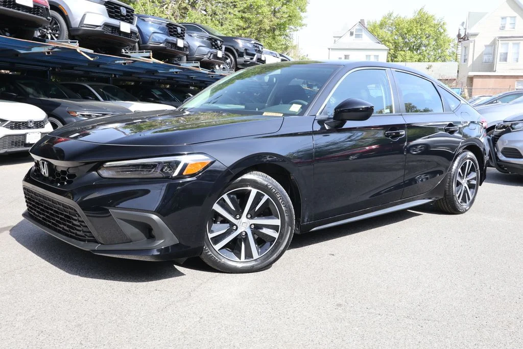 2023 Honda Civic LX CVT's photo