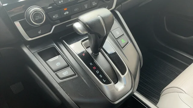 Used 2020  Honda EX-L image 17