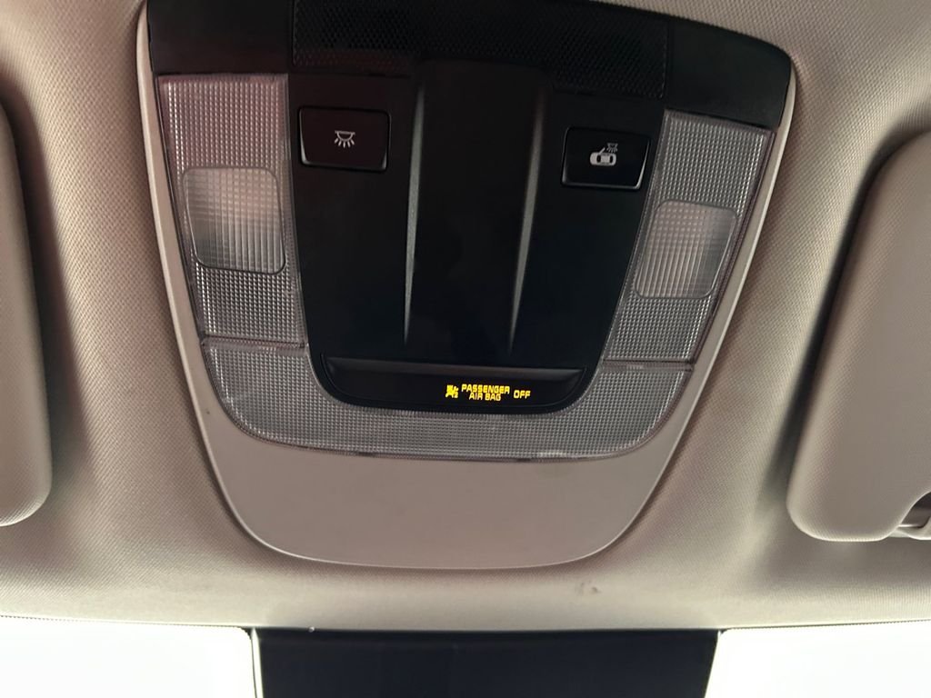 Used 2024 White Kia LX image 29