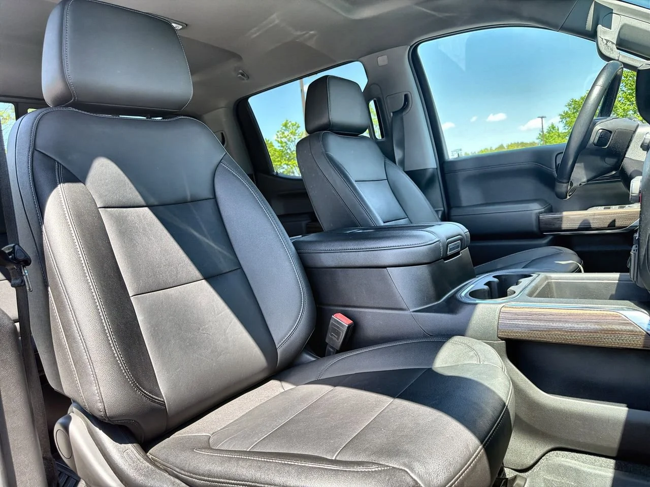 Used 2021 Oxford Brown Metallic Chevrolet LT Trail Boss image 23