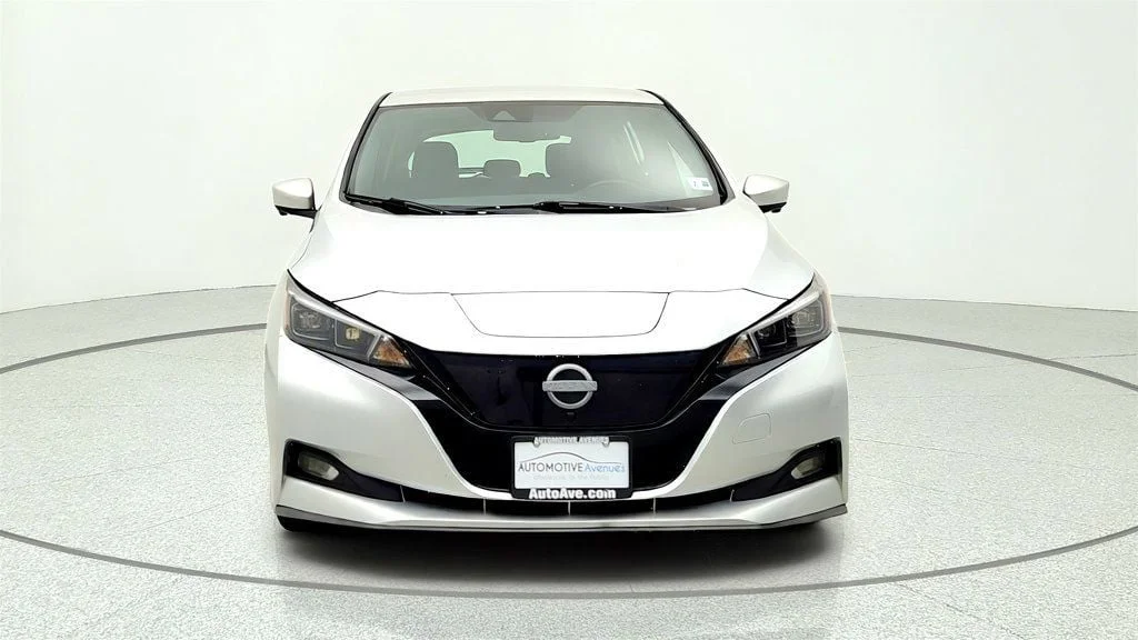 Used 2023 Brilliant Silver Metallic Nissan SV PLUS Hatchback w/ 212-Mile Range & ProPILOT Assist image 2