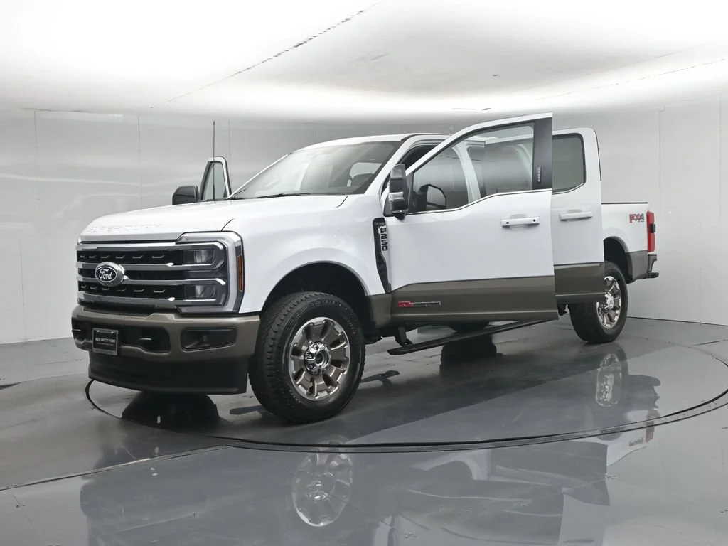 New 2027 Oxford White Ford King Ranch image 33