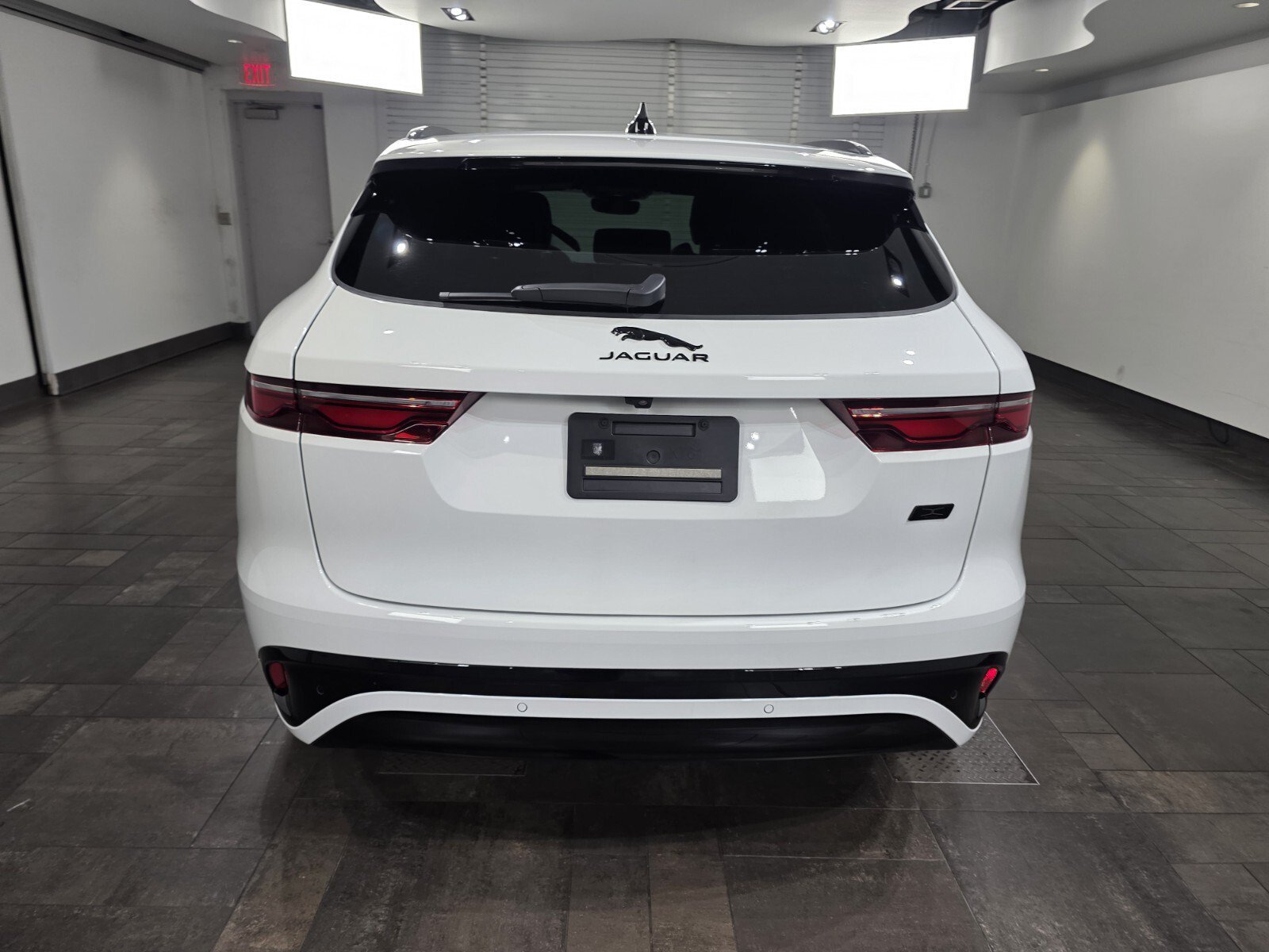 New 2026 Fuji White Jaguar R-Dynamic S P250 image 5