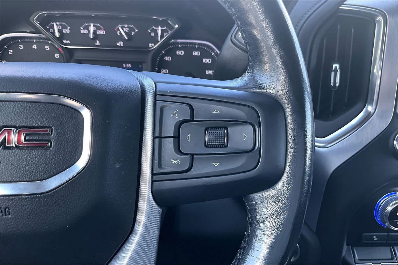 Used 2021 Cayenne Red Tintcoat GMC Elevation image 25