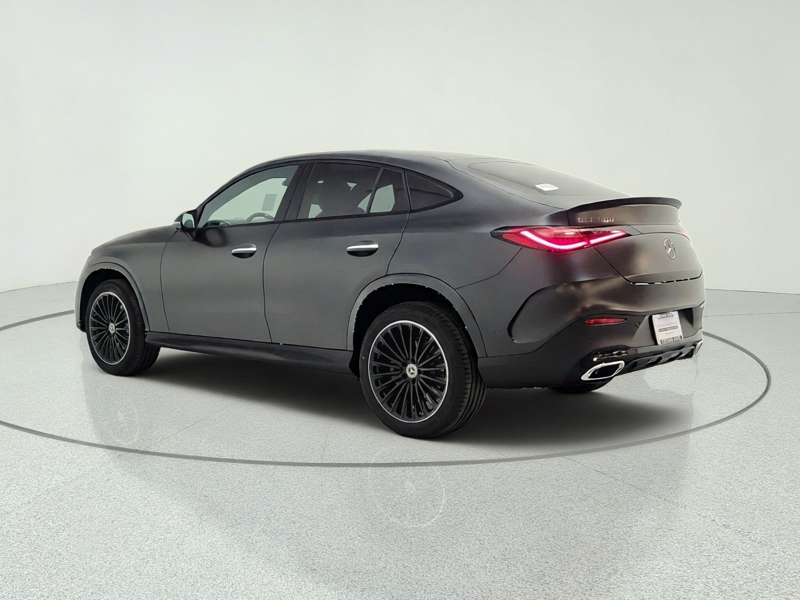 New 2026 MANUFAKTUR exclusive graphite grey magno Mercedes-Benz GLC 300 4MATIC® Coupe image 28