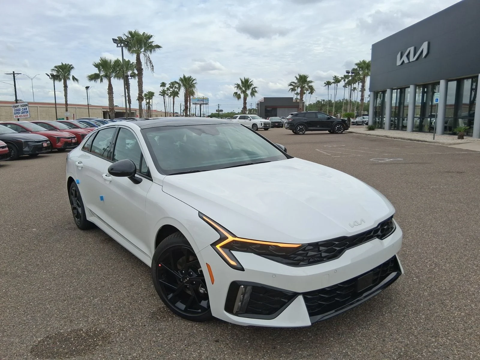 2026 Kia Optima GT-Line FWD's photo