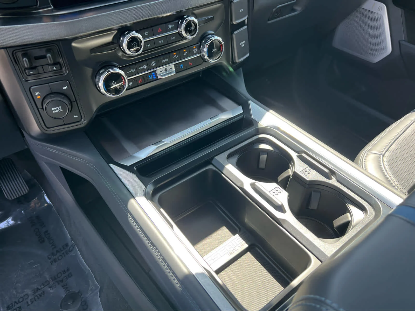 New 2026 Avalanche Ford F-450® Platinum® image 39