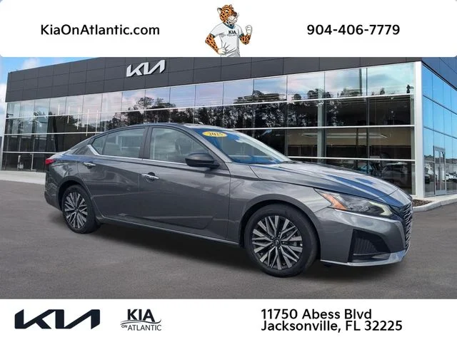 2025 Nissan Altima