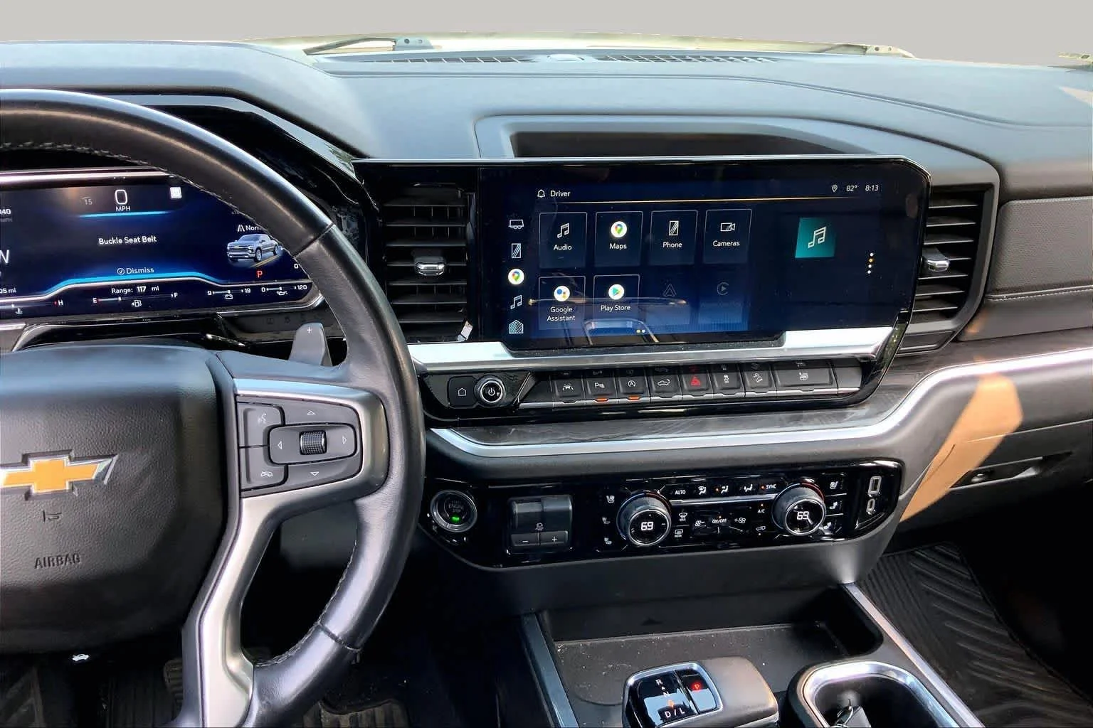 Used 2022 Summit White Chevrolet LTZ image 7