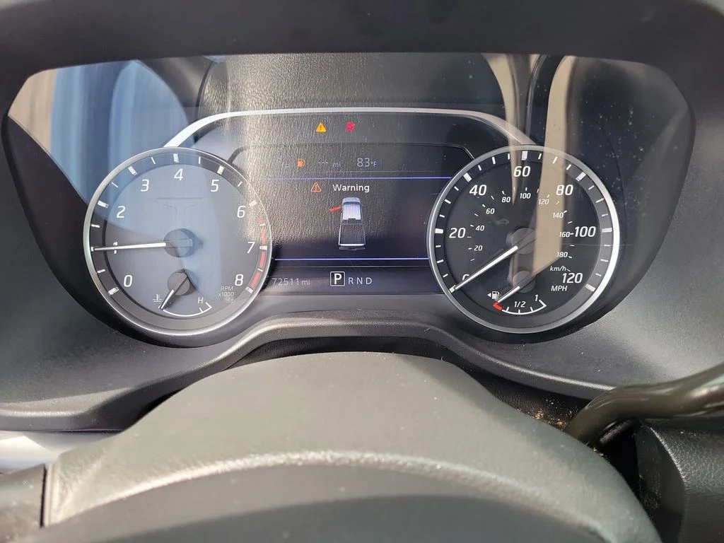 Used 2020 White Nissan S image 31