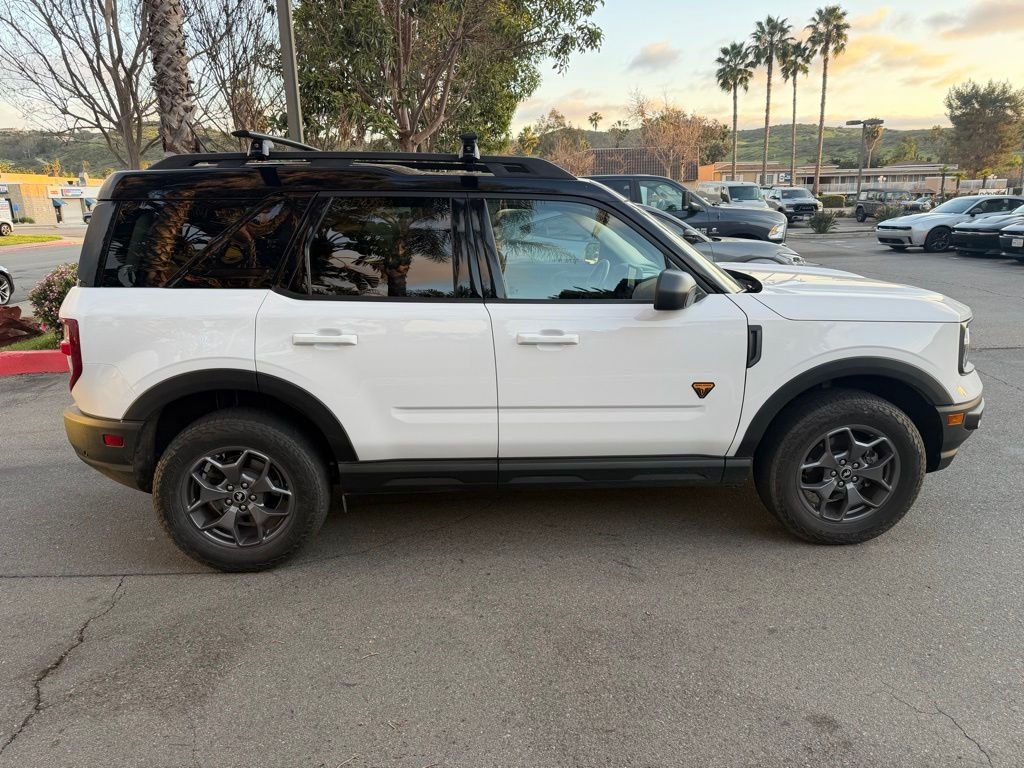 Used 2022 White Ford Badlands image 7