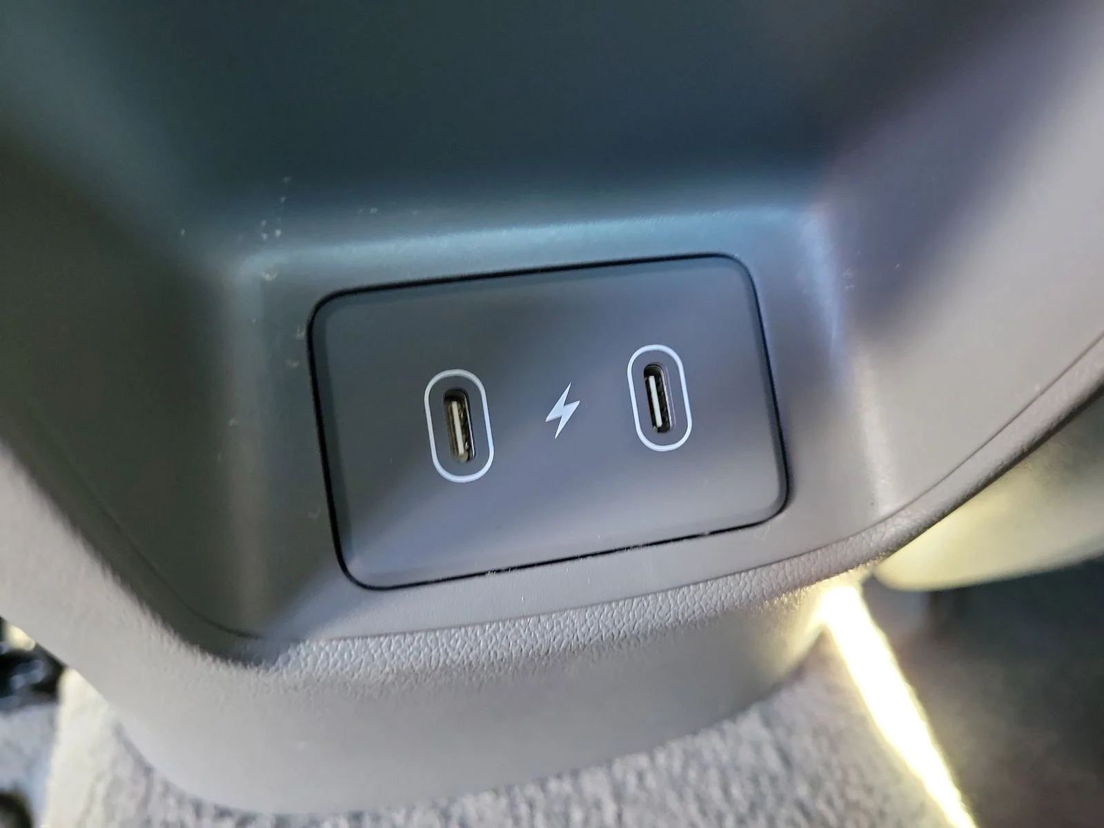 Certified Used 2025 Gray Hyundai SEL Convenience image 11