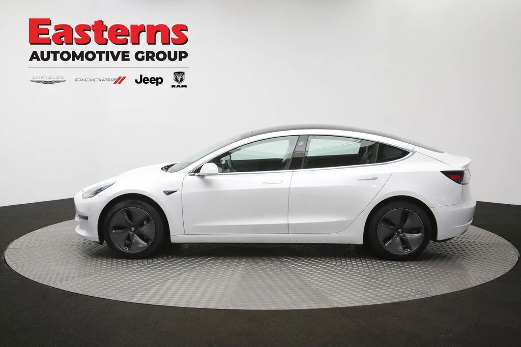 Used 2020 White Tesla Standard image 56
