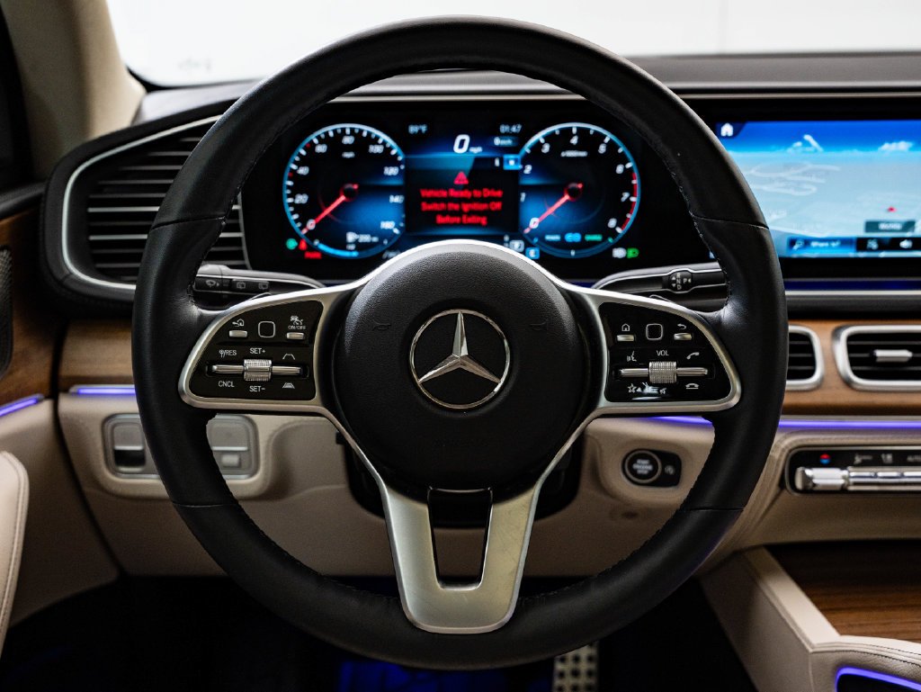 Used 2023 Manufaktur Diamond White Metallic Mercedes-Benz GLS 450 image 43