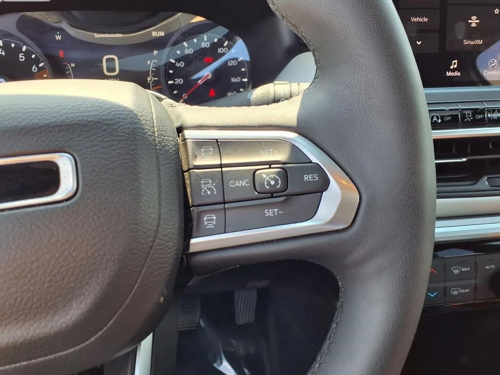 Certified Used 2025 Silver Jeep Limited image 14