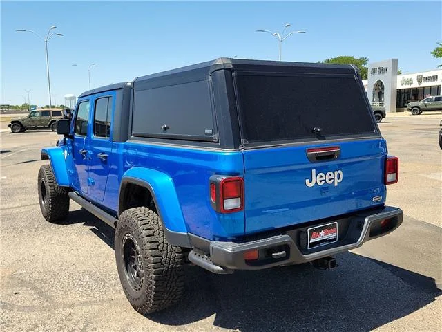 Used 2021 Blue Jeep Overland 4x4 Crew Cab 5 ft. box image 3
