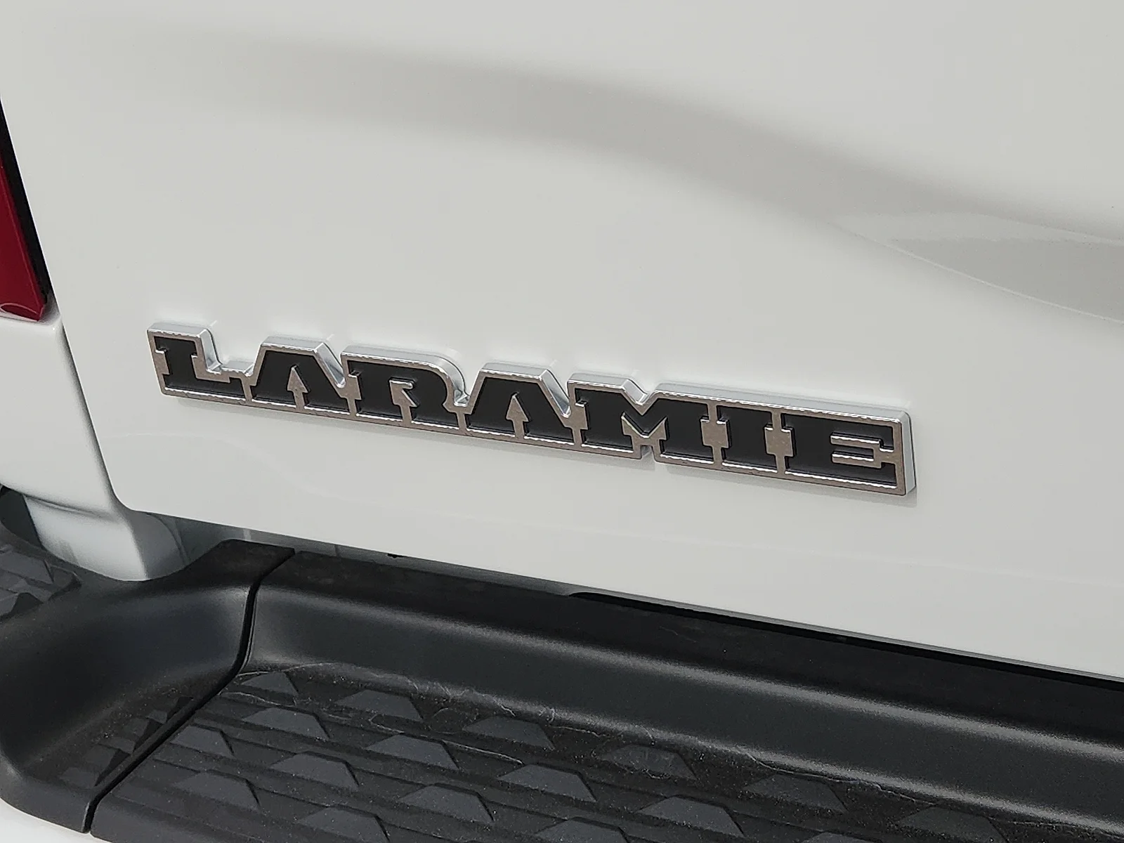 New 2027 Bright White Clear-Coat  Paint Ram LARAMIE CREW CAB 4X4 8