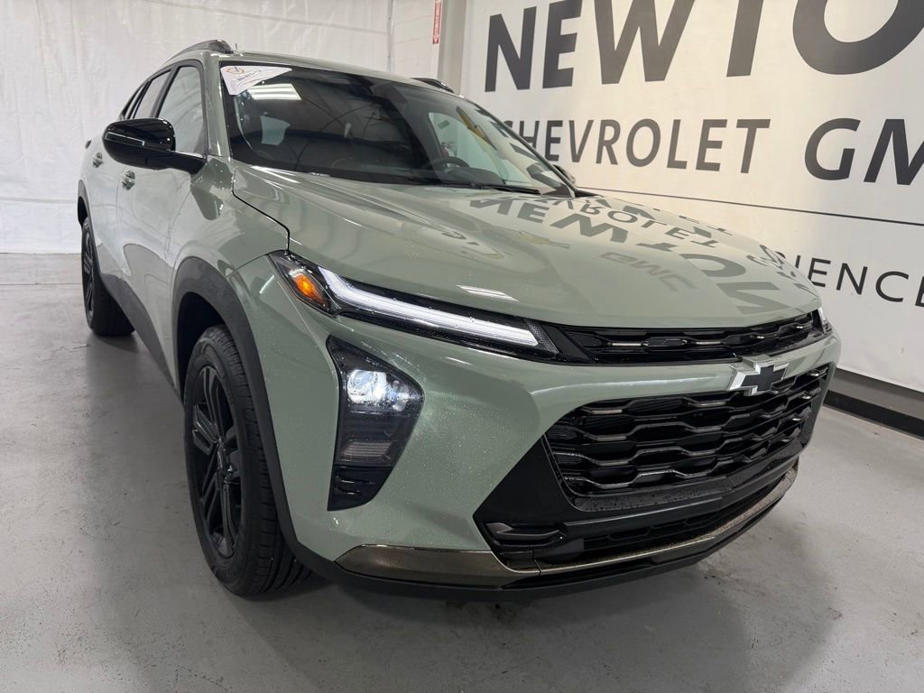 New 2026 Cacti Green Chevrolet ACTIV image 36