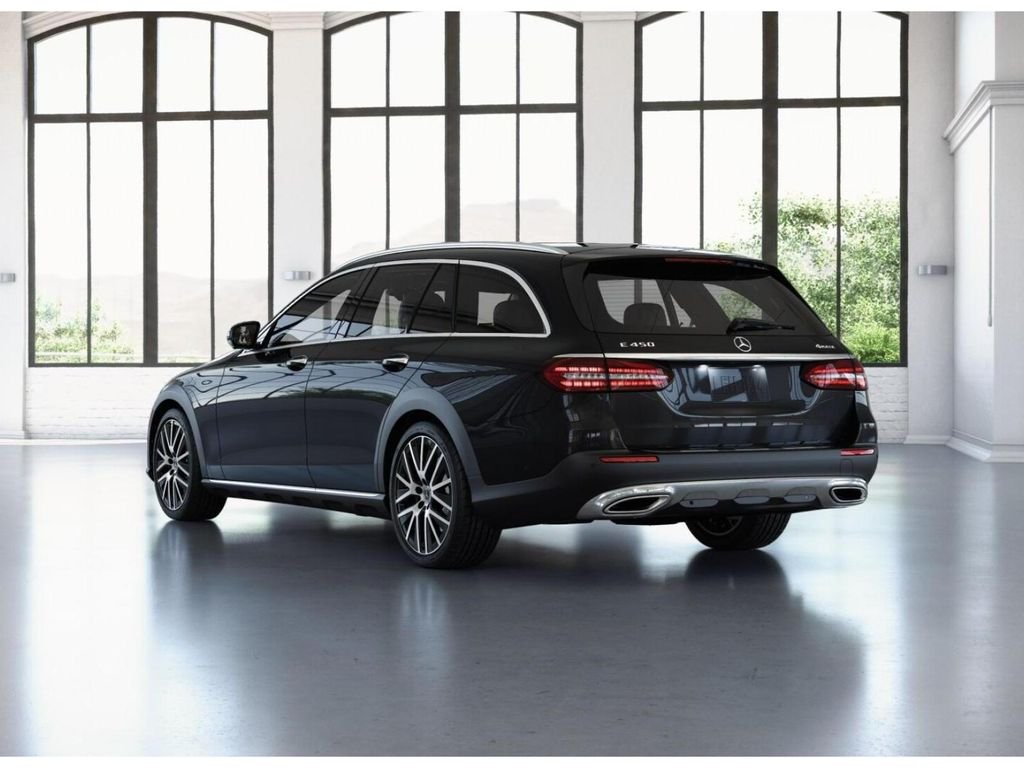 Certified Used 2022 Black Mercedes-Benz  image 29
