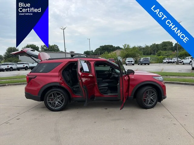 Used 2025 Red Ford ST-Line image 39