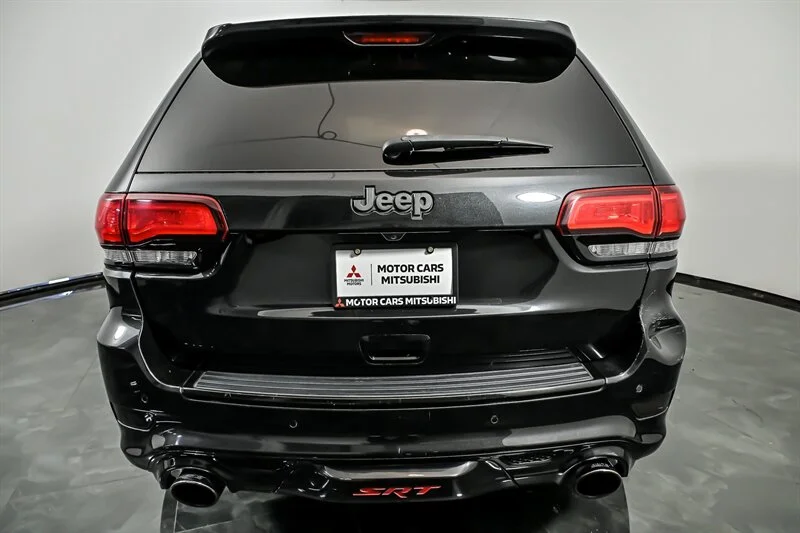 Used 2016 Brilliant Black Crystal Pearl Coat Jeep SRT image 8