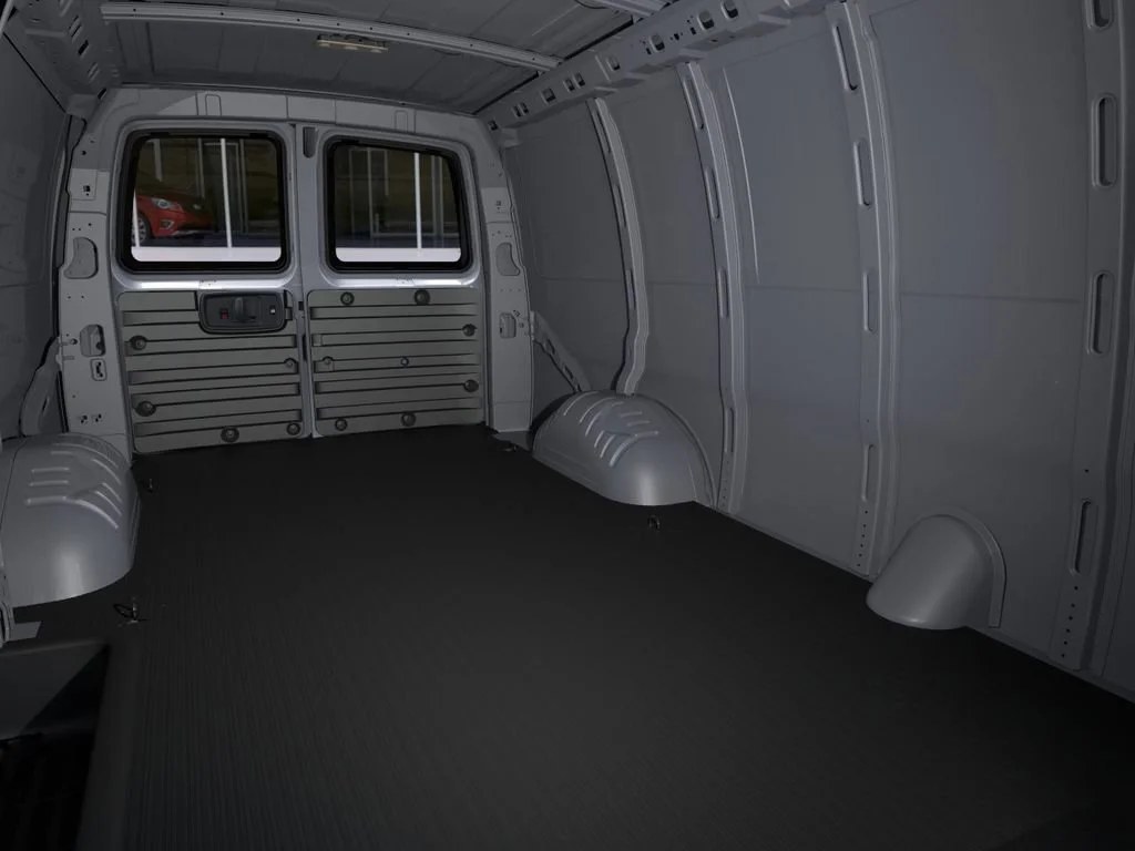 2025 GMC Savana Cargo Work Van - Photo 17