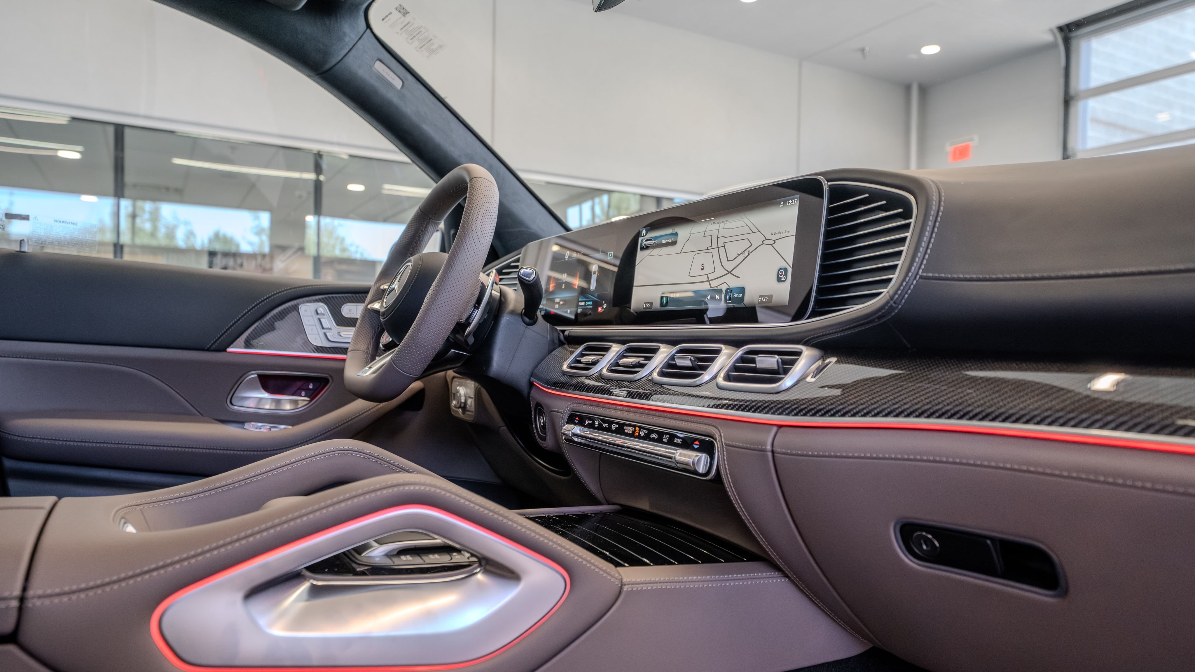 New 2026 MANUFAKTUR Silicon Grey Mercedes-Benz GLS 63 AMG® image 18