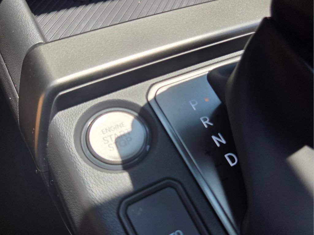 New 2027 Frost Blue Kia X-Line S image 31