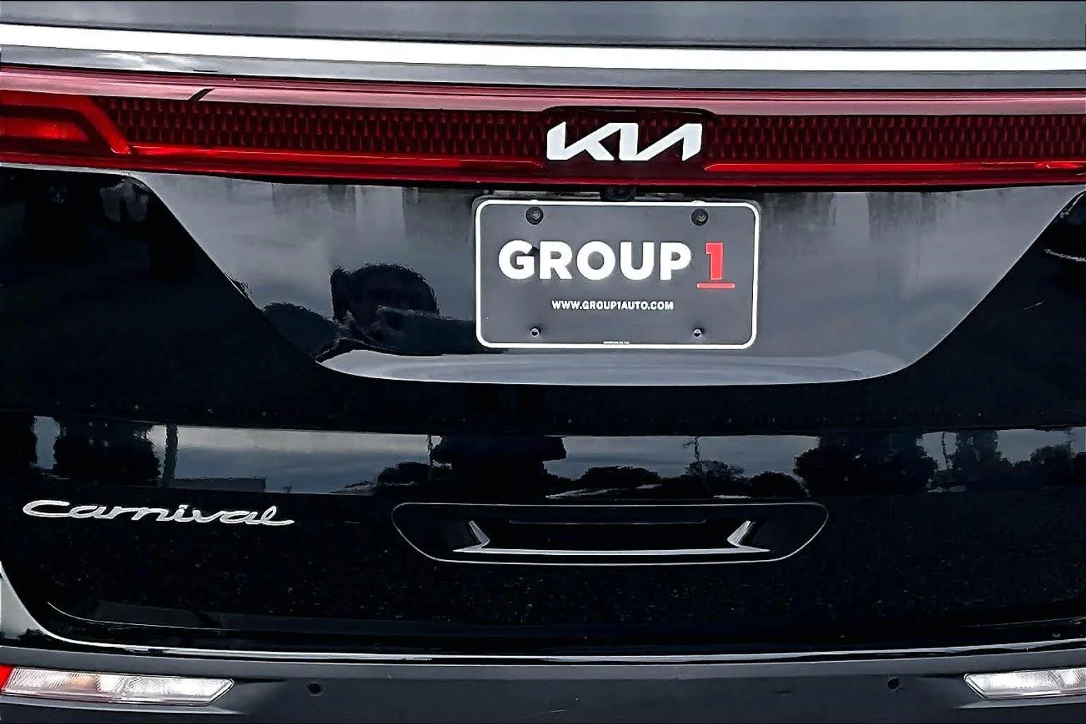 Used 2022 Aurora Black Kia LXS image 9