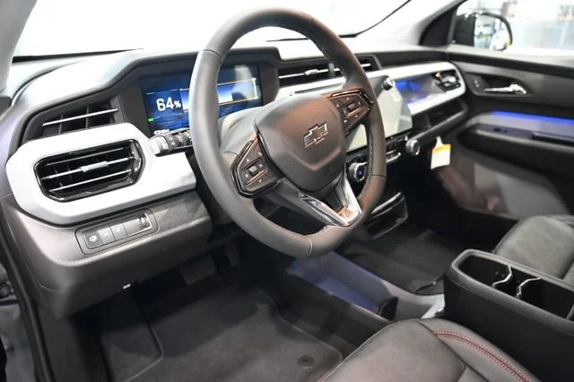2027 Chevrolet Bolt RS - Photo 21