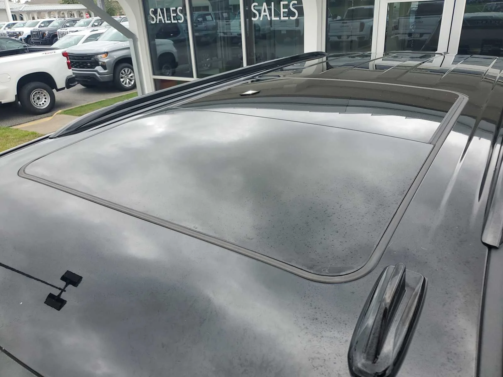 Used 2023 BLACK RAVEN Cadillac 4WD Sport Platinum image 15