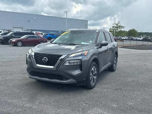 Used 2023 Gray Nissan SV image 9