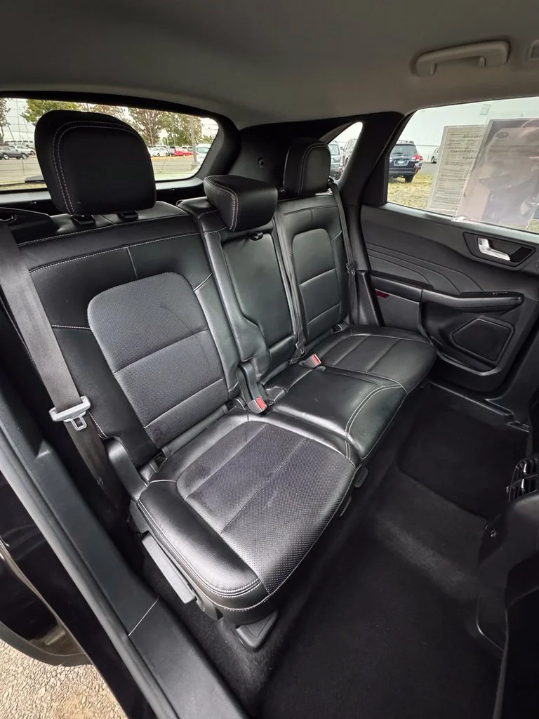 Used 2022 Black Metallic Ford SEL image 26