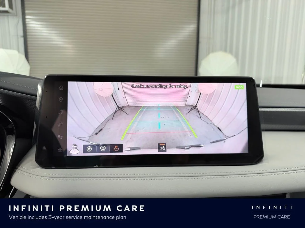 New 2026 RADIANT WHITE INFINITI Luxe FWD image 17