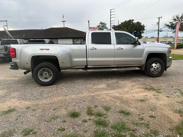 Used 2019 Silver Chevrolet LTZ image 16