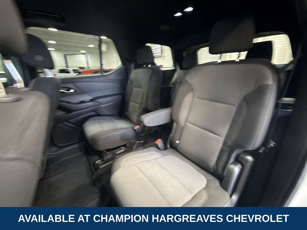 Used 2023 Summit White Chevrolet LT Cloth image 33