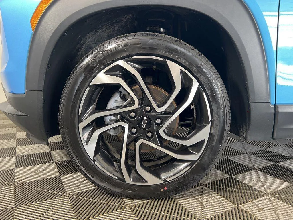 Used 2026 Marina Blue Chevrolet RS image 31