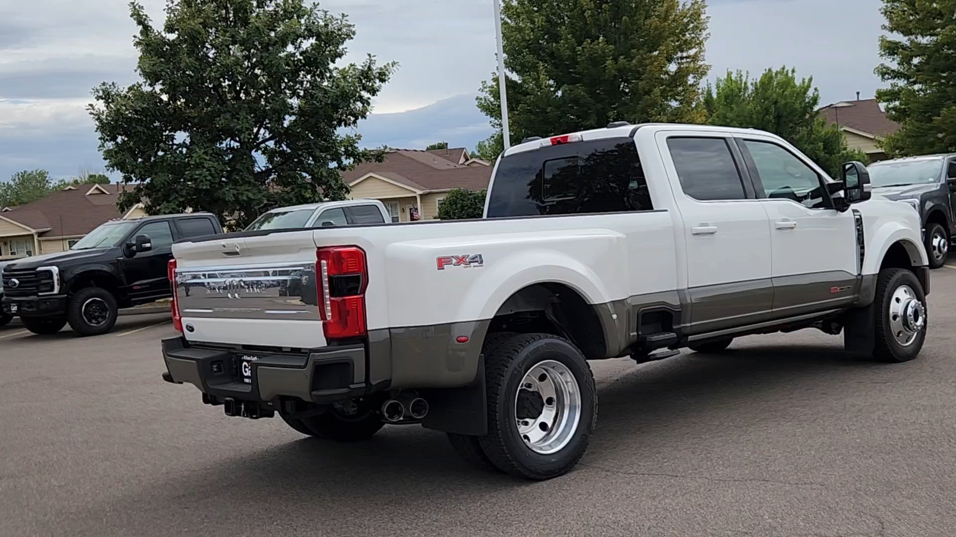 New 2026 Star White Metallic Tri-Coat Ford King Ranch image 17