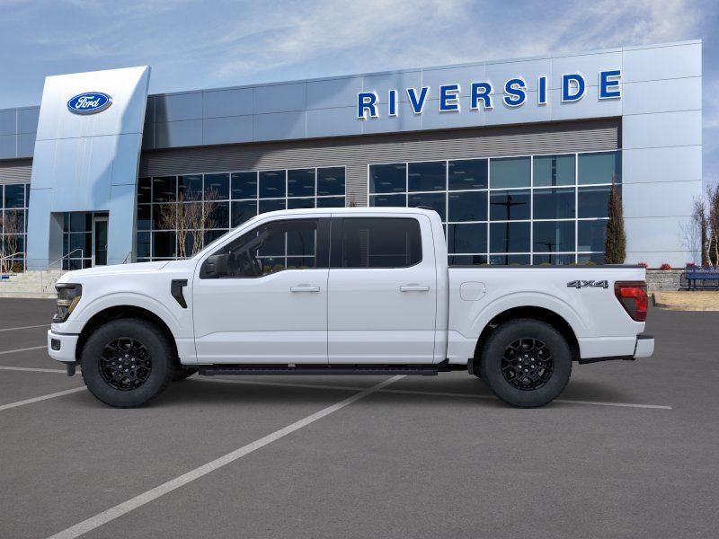 2026 Ford F-150 XLT - Photo 4