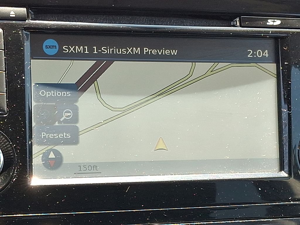 Used 2015 Gray Nissan SL image 19
