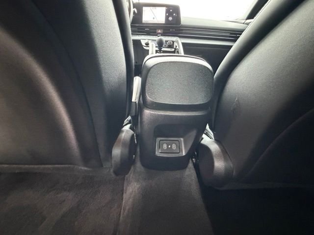 Used 2025 Black Hyundai Base image 25