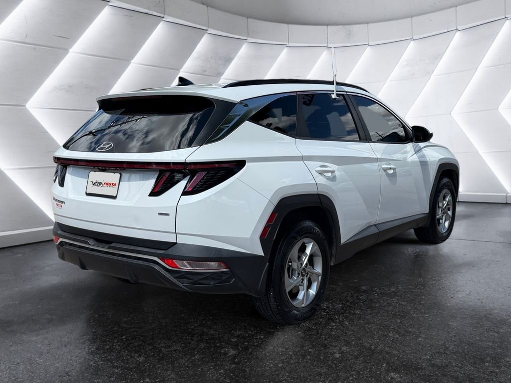 Used 2022 Gray Hyundai SEL image 4