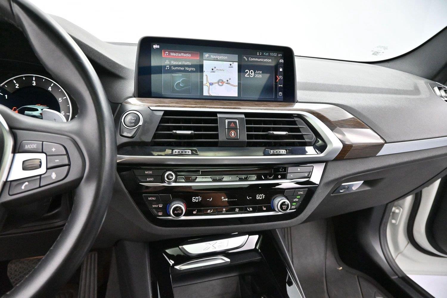 Used 2019 Alpine White BMW sDrive30i image 18