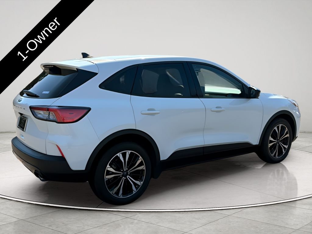 2022 Ford Escape SE - Photo 19